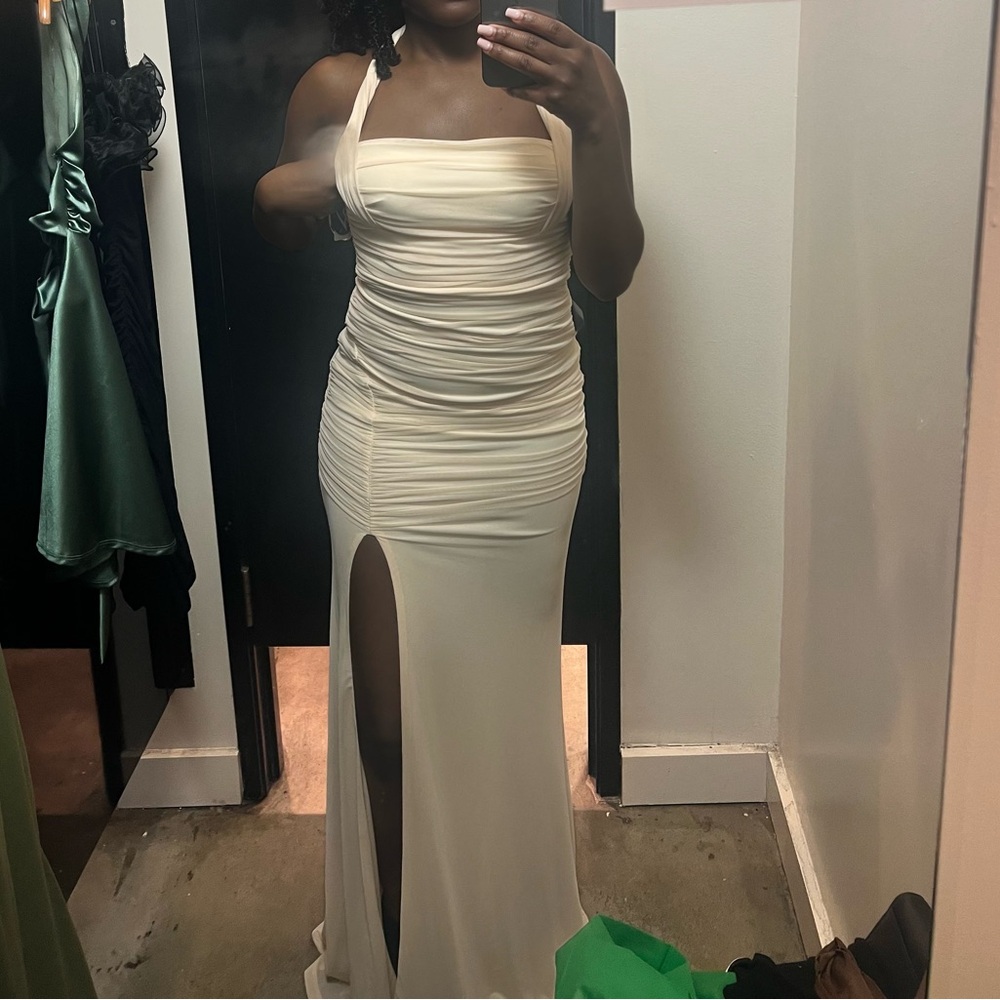 Elegant Cream Halter Dress